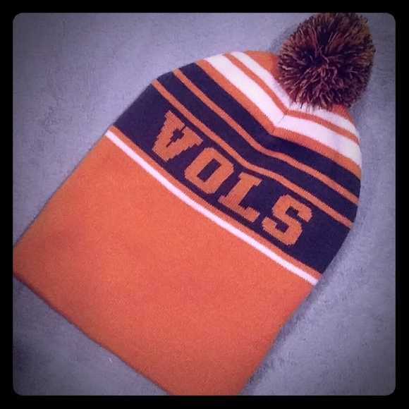 Captivating Headwear Other - 🎃$4/20 Tennessee VOLS toboggan *unisex*